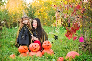 Halloween can be a lot of fun but fall allergies can put a damper on the night.